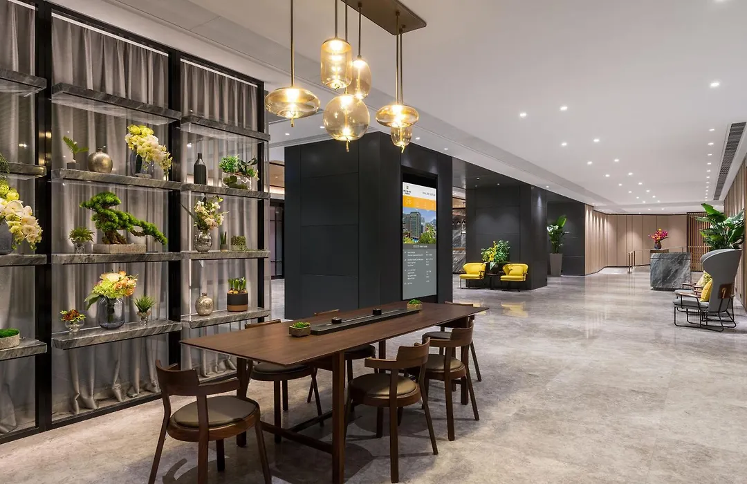 Royal Park Hotel-1